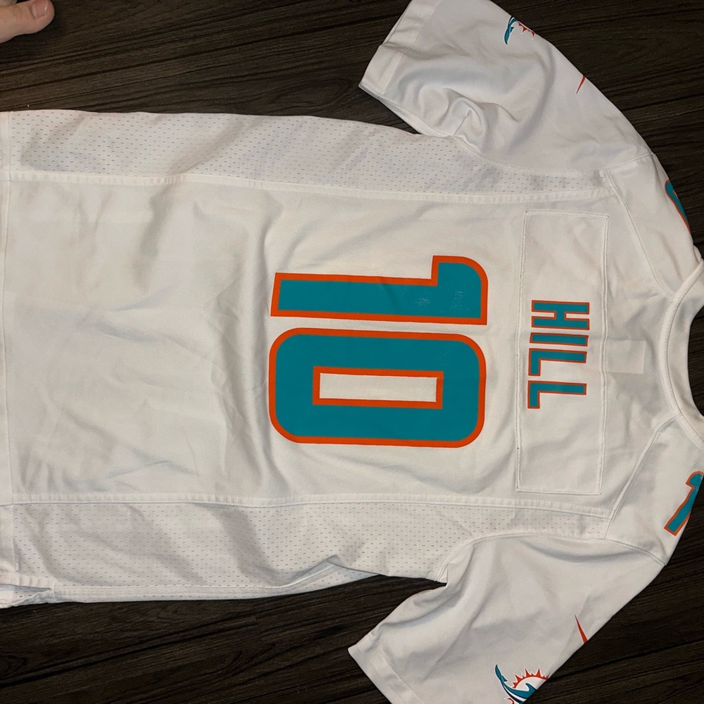 New MIAMI DOLPHINS TYREEK HILL JERSEY SIZE SMALL